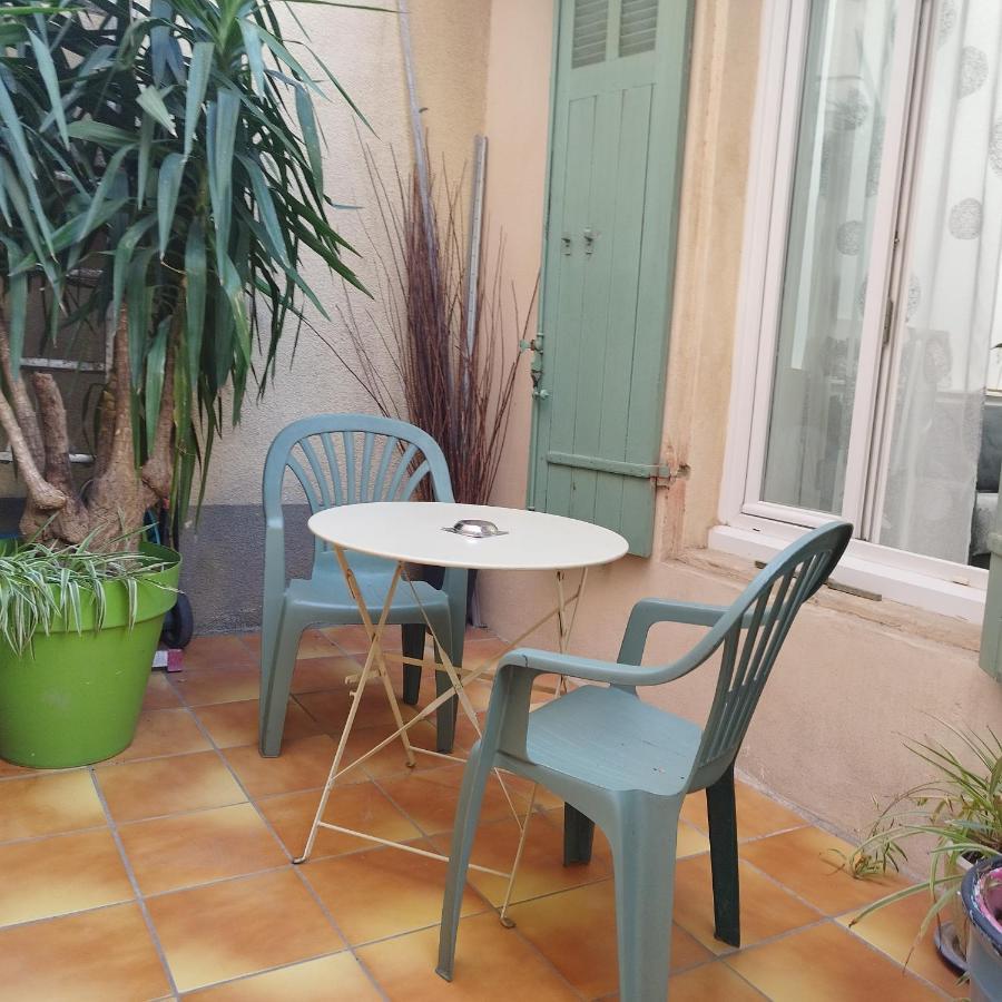 Duplex Denim Apartment Nimes Ngoại thất bức ảnh